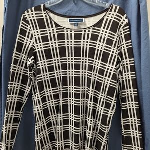 Women's Top, Size Medium